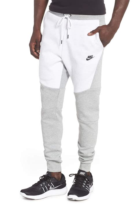 nike nsw sweatpants herren jdsports|White Nike Tech Fleece Joggers .